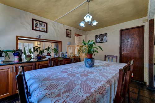 Imagen 11 de 30 de Venta De Casa De 5 Dormitorios En Lausana