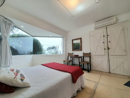 Imagen 17 de 22 de Casa De Tres Dormitorios Con Piscina En Alquiler En Manantiales