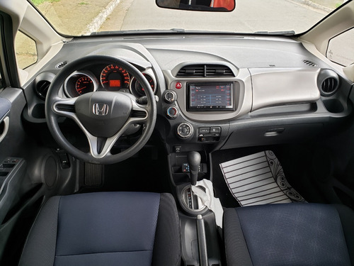 Imagem 10 de 15 de Honda Fit Lx 1.4 Flex Aut 2014