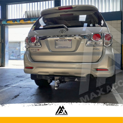 Imagen 8 de 8 de Pegadero Max Toyota Fortuner- Carreta Rack Porta Bicis