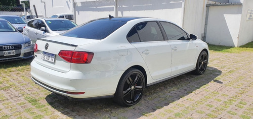 Volkswagen Vento Gli