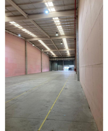 Arriendo Bodega De 1.001 M2 En Parque Industrial, Pudahuel.