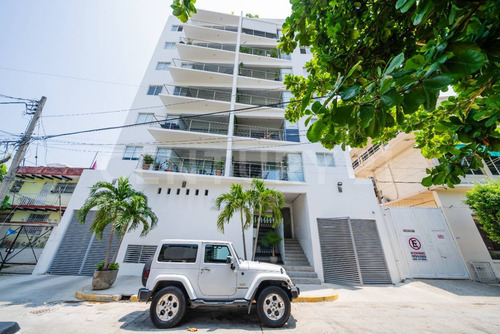 Departamento En Venta En Condominio Palma Real, Fracc.costa Azul, Acapulco