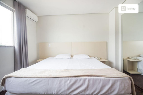 Imagem 3 de 15 de Aluguel De Flat Com 31m² E 1 Quarto - 1573