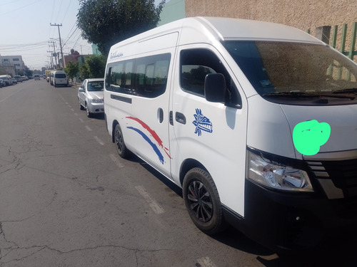 Nissan Urvan 2.5 Panel Ventanas Amplia Mt