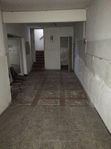 Imagen 7 de 8 de Local En Venta Sobre Av. Espora