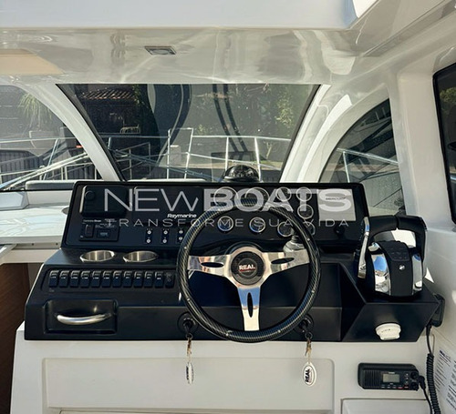 Real 40 Ht Ñ Intermarine Beneteau Phantom Solara Evolve
