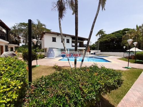 En Venta Town House En El Conjunto Residencial California Al Estilo Campestre El Tuque, Tucacas