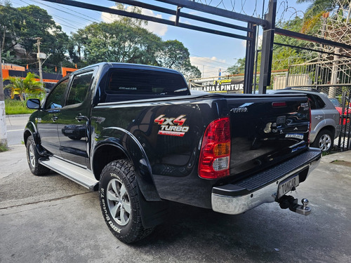 Toyota Hilux 3.0 Srv Cab. Dupla 4x4 Aut. 4p