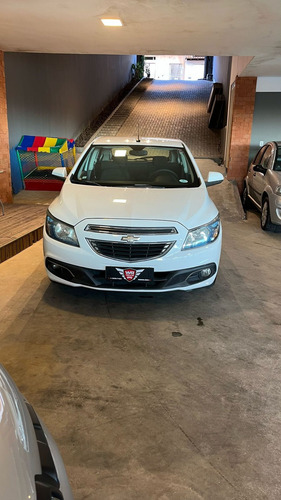 Chevrolet Onix HATCH LTZ 1.4 8V FlexPower 5p Mec.