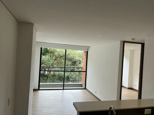 Arriendo Apartaestudio En El Retiro