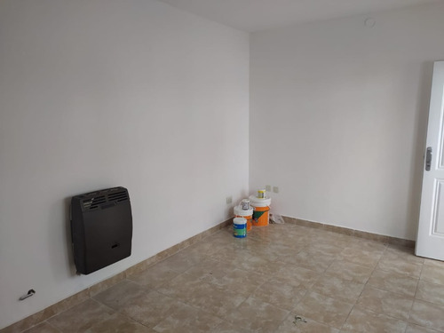 Departamento En Alquiler En Victoria