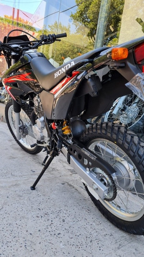 Imagen 24 de 25 de Honda Xr 250 Tornado 0km 2023 Rojo- Retira Ya!!! Power Bikes