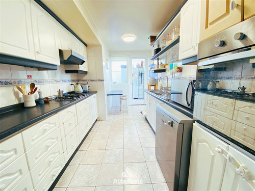 Oportunidad!! Inmejorable Ubicación Venta 4d-4b, Providencia