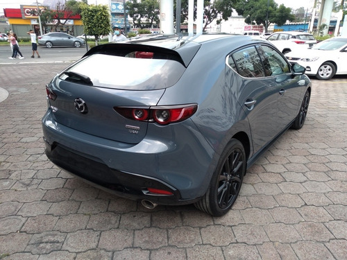 Imagen 6 de 13 de Mazda 3 2.5 Signature At