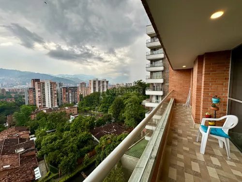 Apartamento En Venta En Loma De Los Benedictinos. Cod V776024