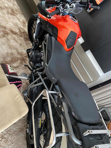 Triumph Tiger 800xca