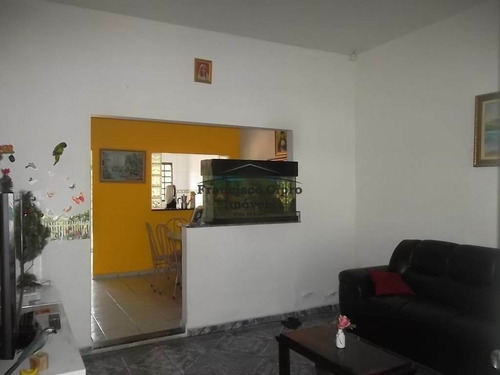 Imagem 3 de 12 de Casa À Venda No Bairro Vila Nunes - Lorena/sp - Cs404