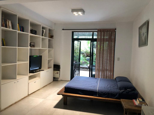 Venta Departamento, Ph En Bajo De San Isidro Con Cochera Y Pileta.