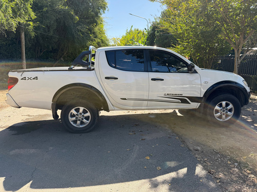 Mitsubishi L200 3.2 Cab Doble 4wd Gls Mt Airbag-abs