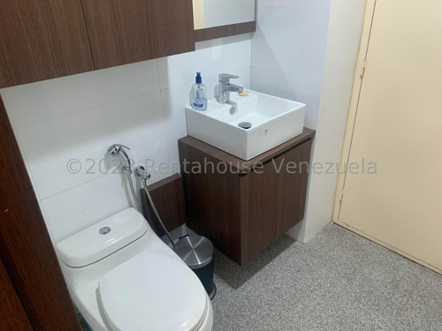 Oficina En Alquiler Santa Paula 21/03 Jg