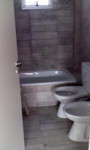 Imagen 9 de 10 de Departamento - Moron