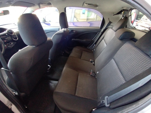 Toyota Etios 2017 1.5 16v Xs 5p