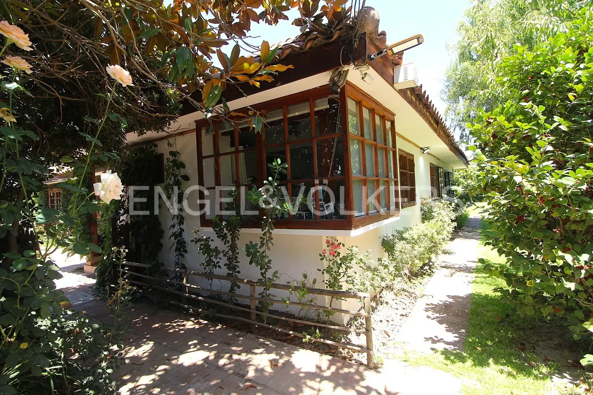Imagen 1 de 20 de Hermosa Casa En Venta, Rancagua