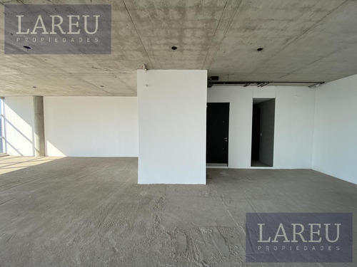 Oficina En Venta, Officia Pilar - Edificio Work