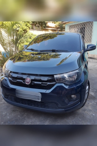 Imagem 1 de 8 de Fiat Mobi 2017 1.0 Like On Flex 5p