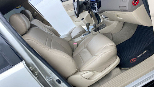 Toyota Fortuner 4.0 Sr5