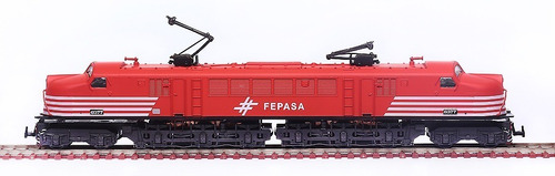 Imagen 1 de 10 de Locomotora V8 Fepasa Ho Frateschi 1/87 Tren Eléctrico Ferro