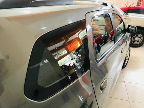 Chevrolet Spin 1.8 Lt 5as 105cv 2013