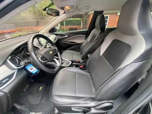 Chevrolet Onix 1.0T Premier Sedan At