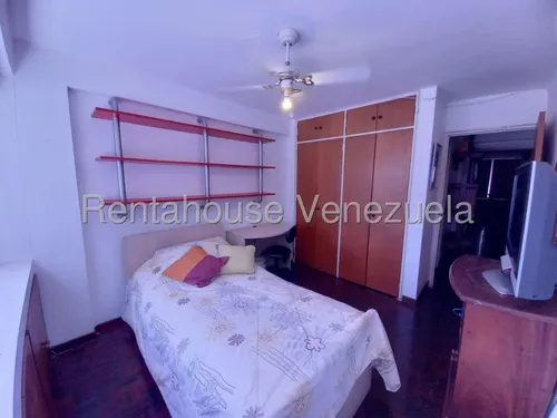 Ivanna Cod. 25-16735