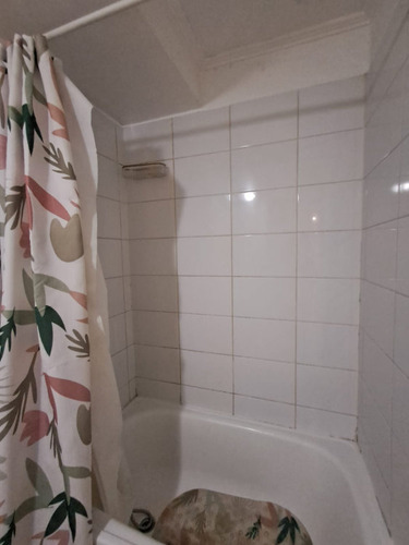 Arriendo Depto. 2d/1b, Semi Amoblado + Bod - Santiago