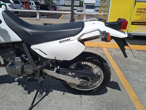Suzuki Dr
