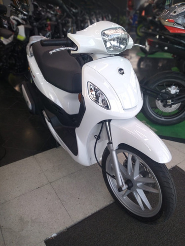 Imagen 13 de 17 de Sym Symphony 125 Scooter R16 Usado Igual A Okm Agrobikes