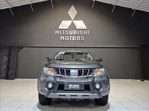 Mitsubishi L200 Triton 2.4 16v Turbo Diesel Outdoor Gls cd 4p 4x4 Automático