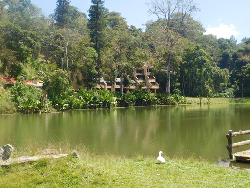 Casa En Venta Urb. Monte Claro Laguna