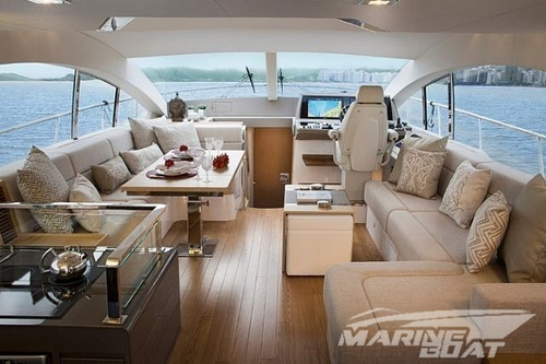 Lancha Schaefer Phantom 640 / Ñ É Intermarine, Ferretti