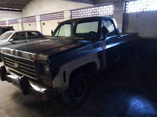 Chevrolet C-10 Deluxe
