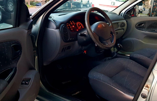 Renault Megane Pack Plus 1.6l C/gnc ´07 -195.000km- Excelent