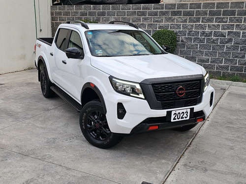 Nissan Frontier 2.5 Pro-4X Dc 4X4 Ta