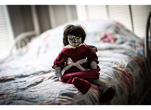 Lily Host Una Muñeca Fantasma | 13 Muñecas Encantadas Y Ater