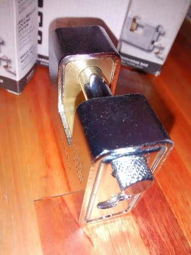 Imagen 6 de 10 de Candado Acorazado Padlock Kwikset B&d Traba Horizontal 60 Mm