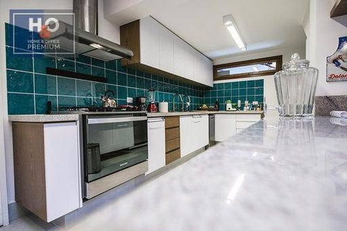 Sobrado De Vila C/ 3 Dorm À Venda, 300 M² - Itaim Bibi - São Paulo/sp - So0019