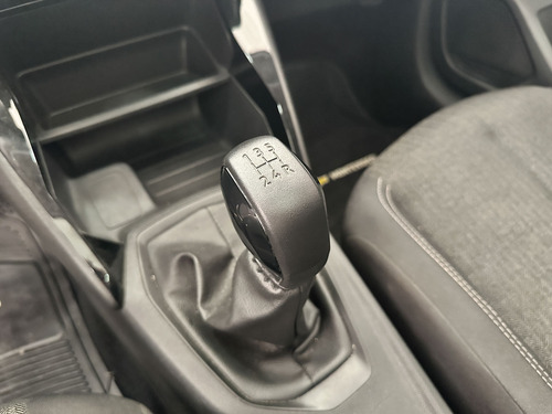 Peugeot 208 1.2 Active 82cv 5p