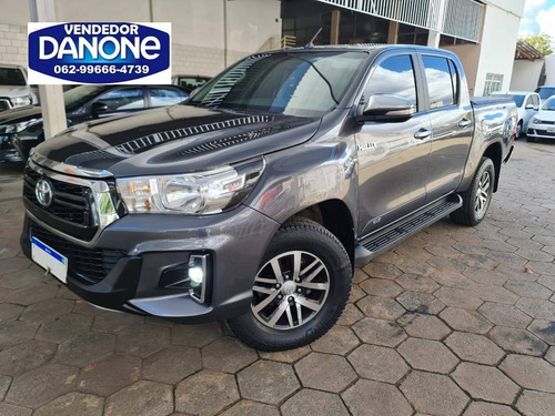 Imagem 1 de 12 de Toyota Hilux 2.7 Srv 4x2 Cd 16v Flex 4p Automático