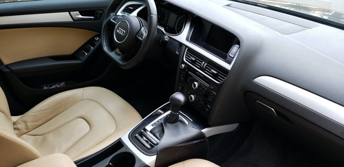 Audi A4 Limousine 2015 (63 Mil Km)